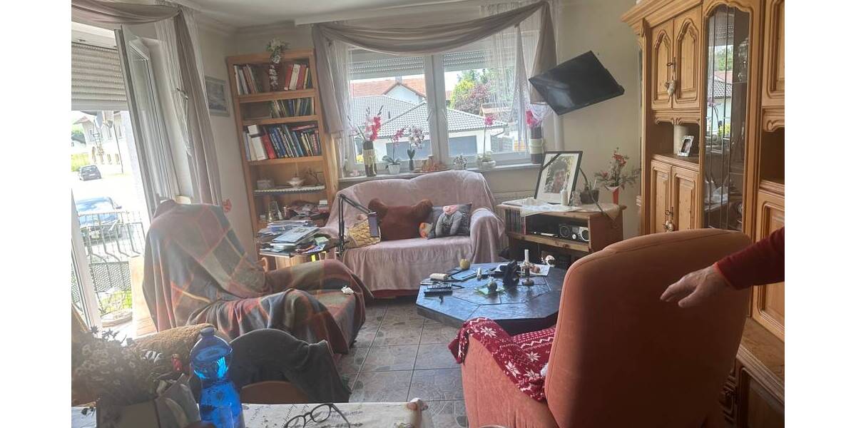 Einfamilienhaus Engertsham Fürstenzell - 5 Zimmer, 150 m&sup2;, 225.000&euro; | Angebot:25708667