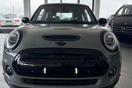 Mini Cooper S 30.156 km 15.950 &euro; Salzweg 94121