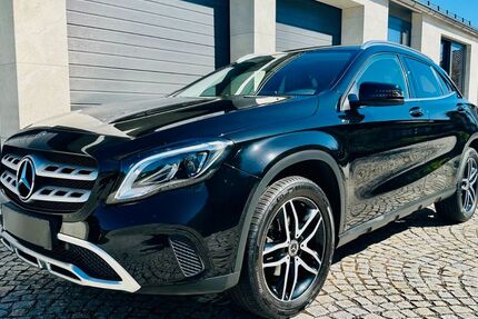 Mercedes-Benz GLA 200 75.205 km 18.590 &euro; Tiefenbach 94113