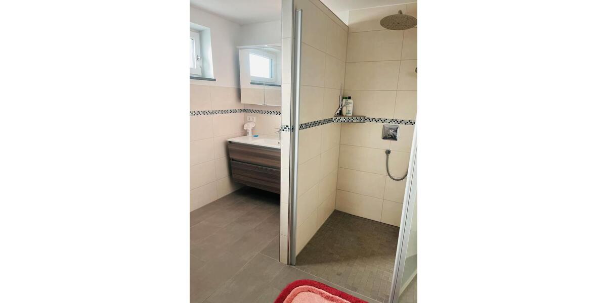 Mehrfamilienhaus, Wohnhaus Tettenweis - 10 Zimmer, 402 m&sup2;, 670.000&euro; | Angebot:26944052