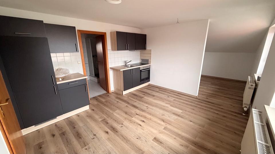 Dachgeschoßwohnung Waldkirchen - 1 Zimmer, 27 m&sup2;, 350&euro; | Angebot:26035499