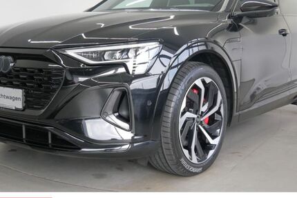 Audi Q8 e-tron 76.590 km 39.604 &euro; Passau 94036