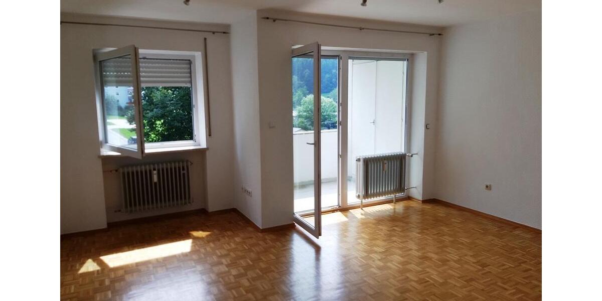 Etagenwohnung Freyung - 2 Zimmer, 58 m&sup2;, 450&euro; | Angebot:25986600