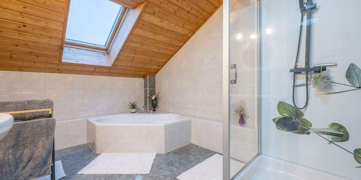 Einfamilienhaus Haarbach / Rainding Rainding - 5 Zimmer, 243 m&sup2;, 649.000&euro; | Angebot:25696556