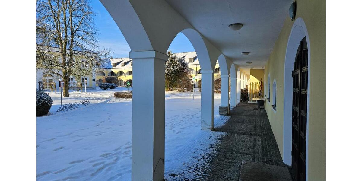 Dachgeschoßwohnung Kirchham - 1 Zimmer, 23 m&sup2;, 35.000&euro; | Angebot:25977191