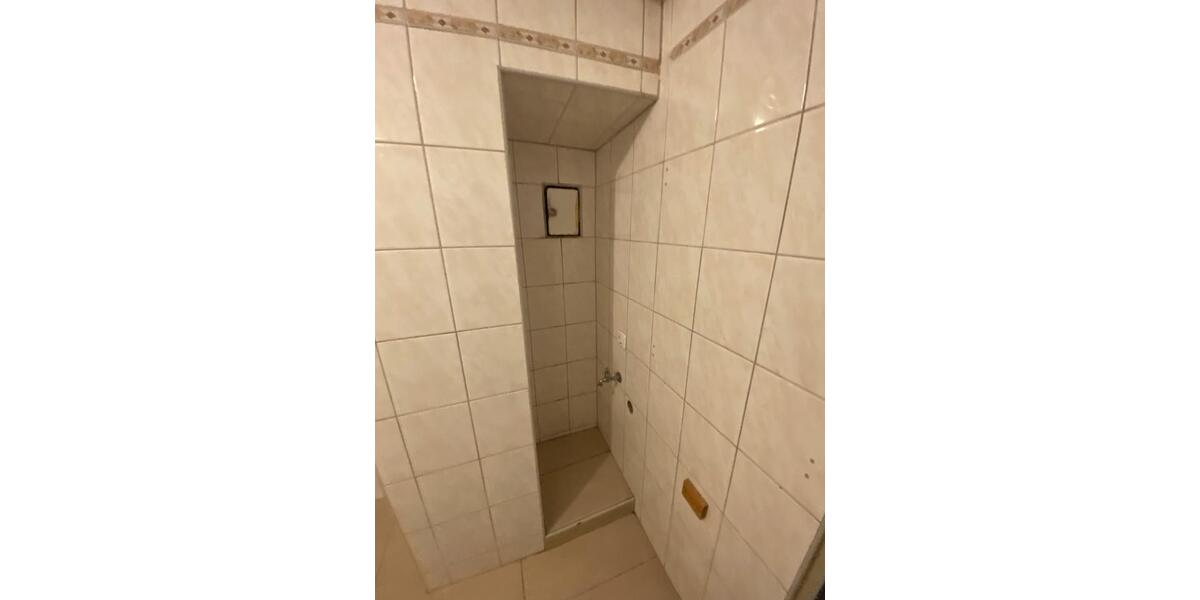 Etagenwohnung Hutthurm - 3 Zimmer, 75 m&sup2;, 450&euro; | Angebot:25959685