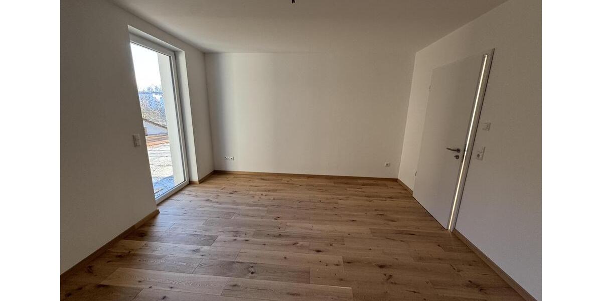 Etagenwohnung Passau Maierhof - 2 Zimmer, 88 m&sup2;, 1.100&euro; | Angebot:25844364