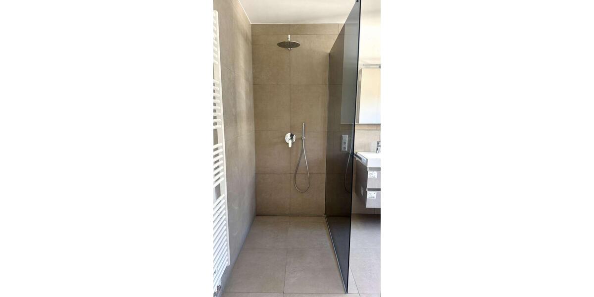 Etagenwohnung Passau Maierhof - 4 Zimmer, 124 m&sup2;, 1.635&euro; | Angebot:26003979