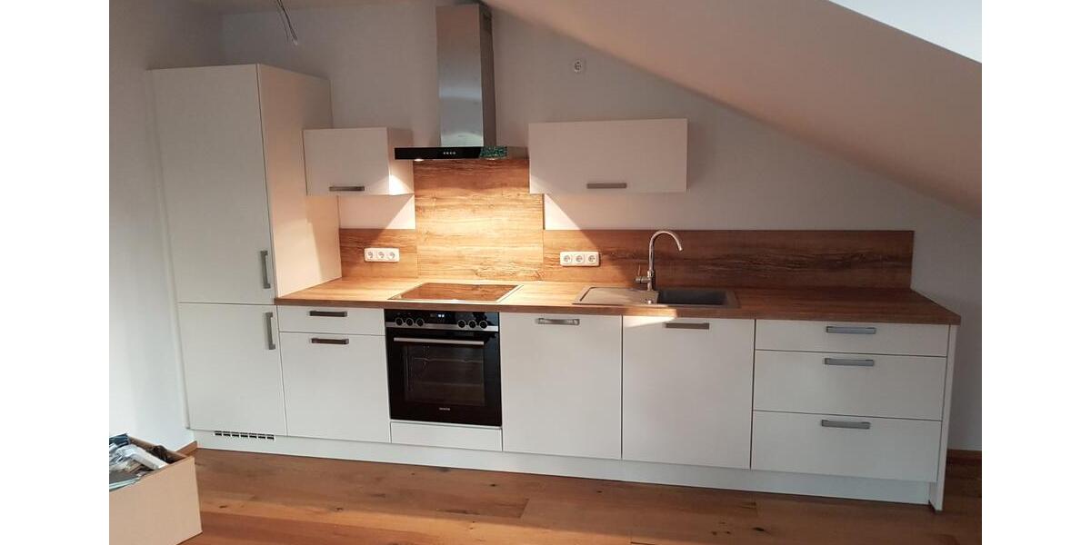 Dachgeschoßwohnung Vilshofen an der Donau - 2 Zimmer, 75 m&sup2;, 735&euro; | Angebot:25827654