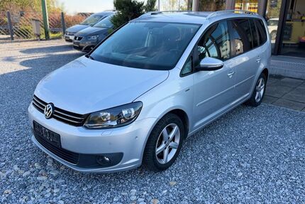 VW Touran 219.400 km 6.490 &euro; Neukirchen vorm Wald 94154