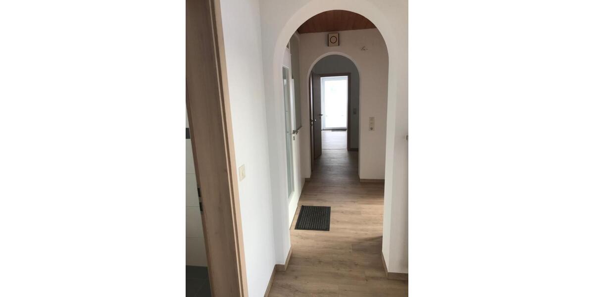 Etagenwohnung Ortenburg - 4 Zimmer, 93 m&sup2;, 770&euro; | Angebot:19419758