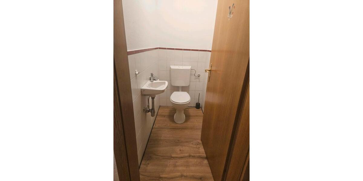 Etagenwohnung Hauzenberg - 6 Zimmer, 100 m&sup2;, 750&euro; | Angebot:25933641