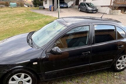 Seat Leon 208.000 km 600 &euro; Eging am See 94535