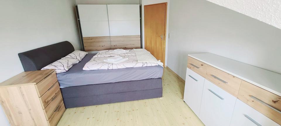 Dachgeschoßwohnung Bayerbach - 2 Zimmer, 42 m&sup2;, 86.900&euro; | Angebot:25312124