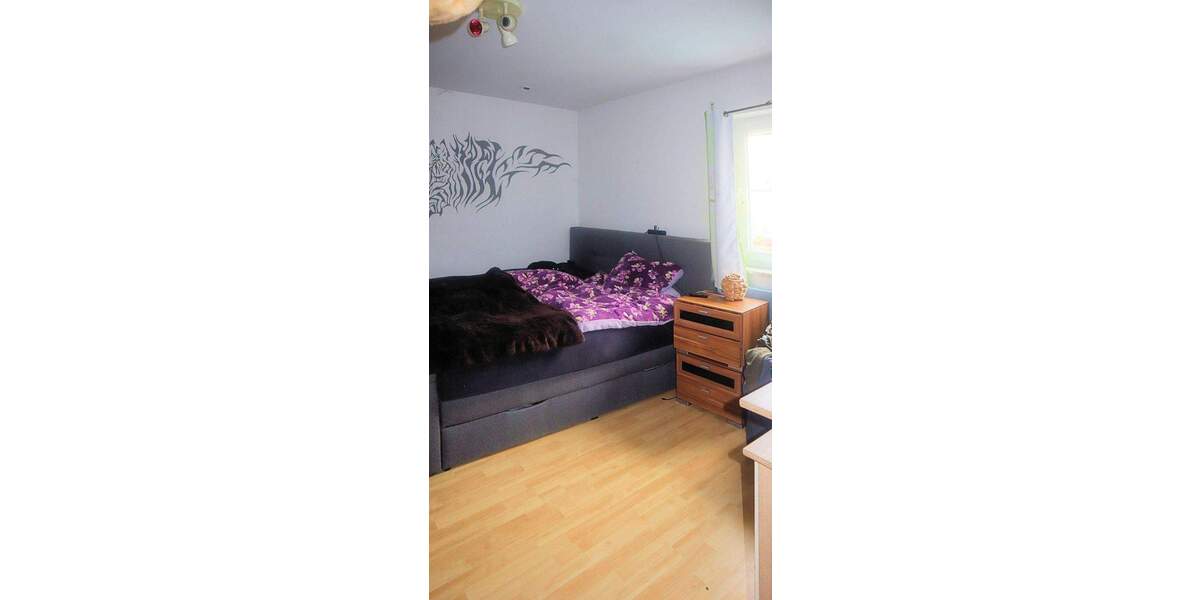 Einfamilienhaus Tiefenbach Reut - 8 Zimmer, 230 m&sup2;, 570.000&euro; | Angebot:25776655