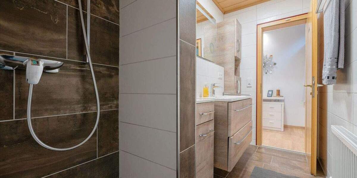 Mehrfamilienhaus, Wohnhaus Tettenweis - 1 Zimmer, 368 m&sup2;, 649.000&euro; | Angebot:25777765