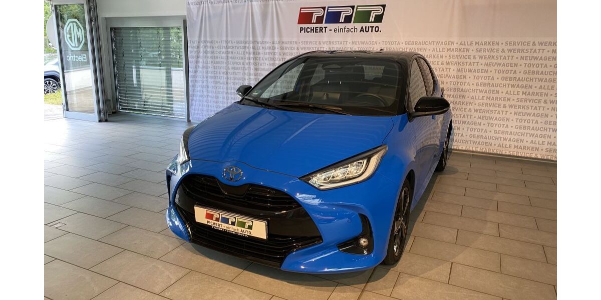 Toyota Yaris 14.600 km 32.990 &euro; Passau - Grubweg 94034