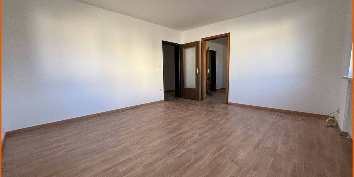 Mehrfamilienhaus, Wohnhaus Künzing Forsthart - 6 Zimmer, 168 m&sup2;, 279.000&euro; | Angebot:26015346