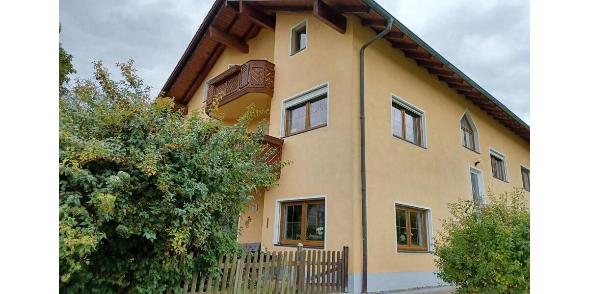 Etagenwohnung Passau Auerbach - 3 Zimmer, 110 m&sup2;, 935&euro; | Angebot:25046051