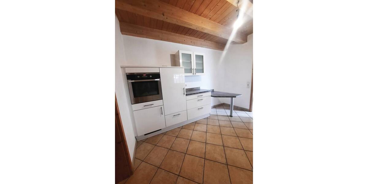 Einfamilienhaus Haarbach Wolfakirchen - 8 Zimmer, 210 m&sup2;, 360.000&euro; | Angebot:25708687