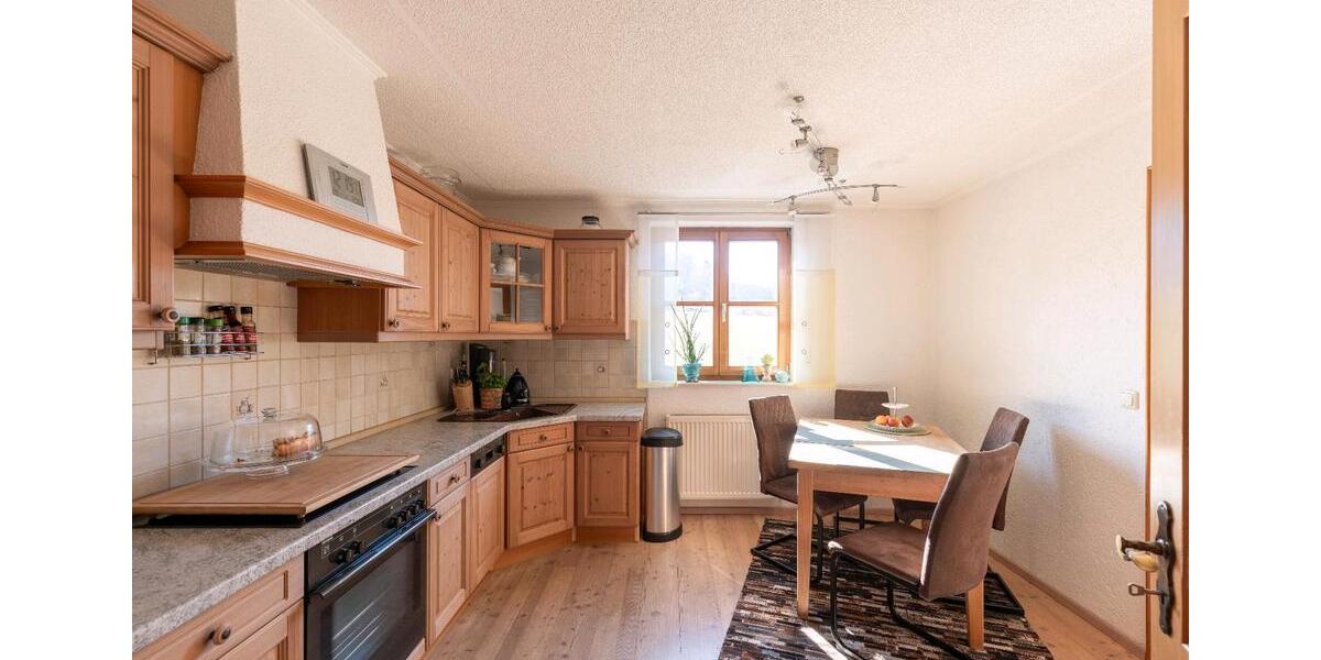 Mehrfamilienhaus, Wohnhaus Hutthurm - 12 Zimmer, 240 m&sup2;, 359.000&euro; | Angebot:26061868