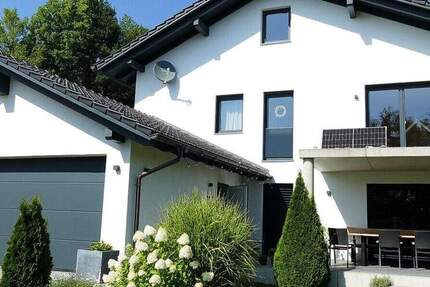 Haus Hauzenberg Germannsdorf - 5 Zimmer, 170 m&sup2;, 695.000&euro; | Angebot:25661374