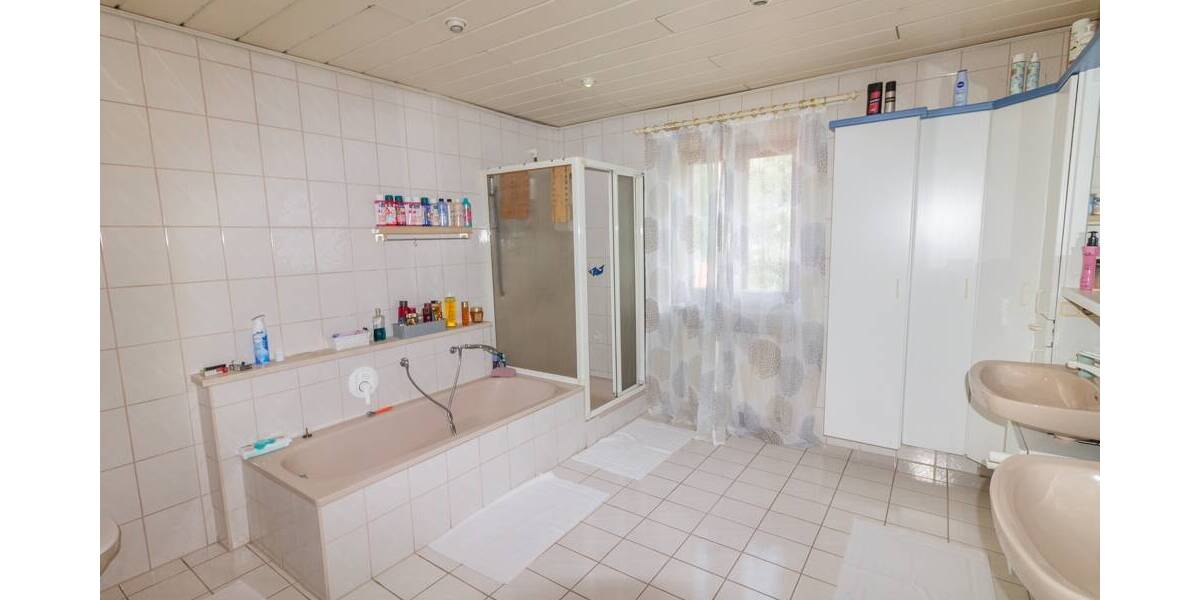 Einfamilienhaus Hutthurm Niederpretz - 6 Zimmer, 240 m&sup2;, 695.000&euro; | Angebot:25781290