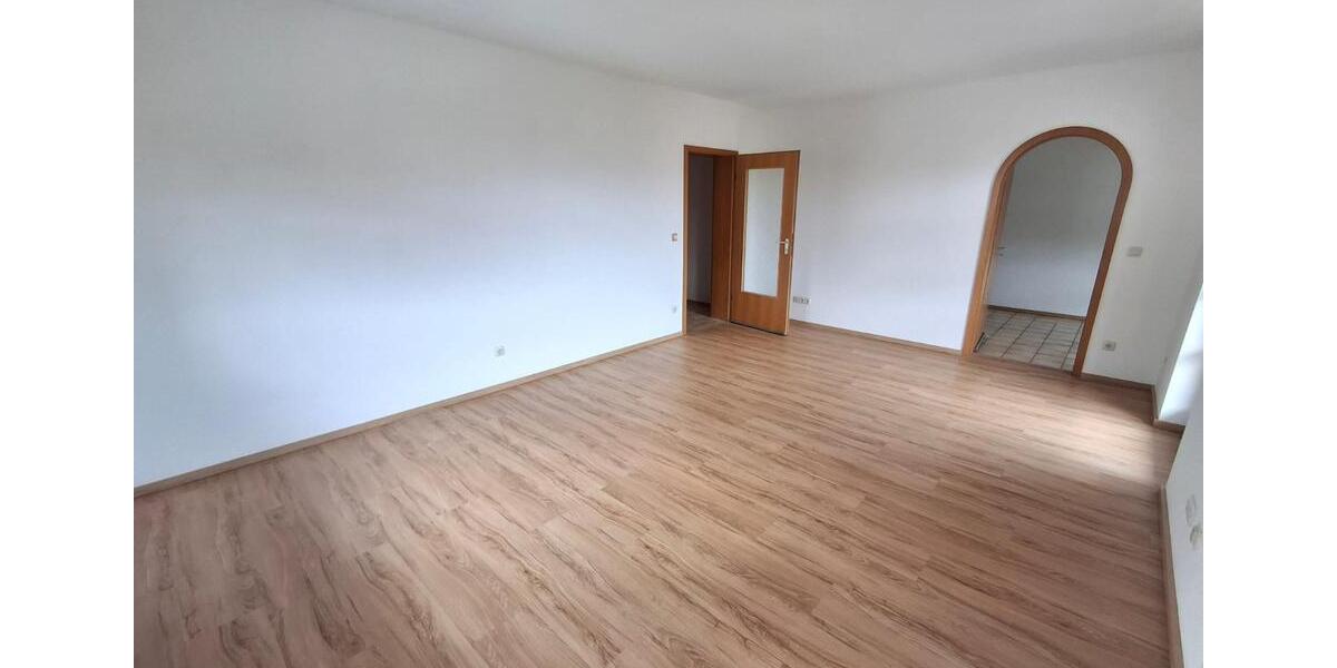 Etagenwohnung Rotthalmünster - 3 Zimmer, 81 m&sup2;, 690&euro; | Angebot:25022794