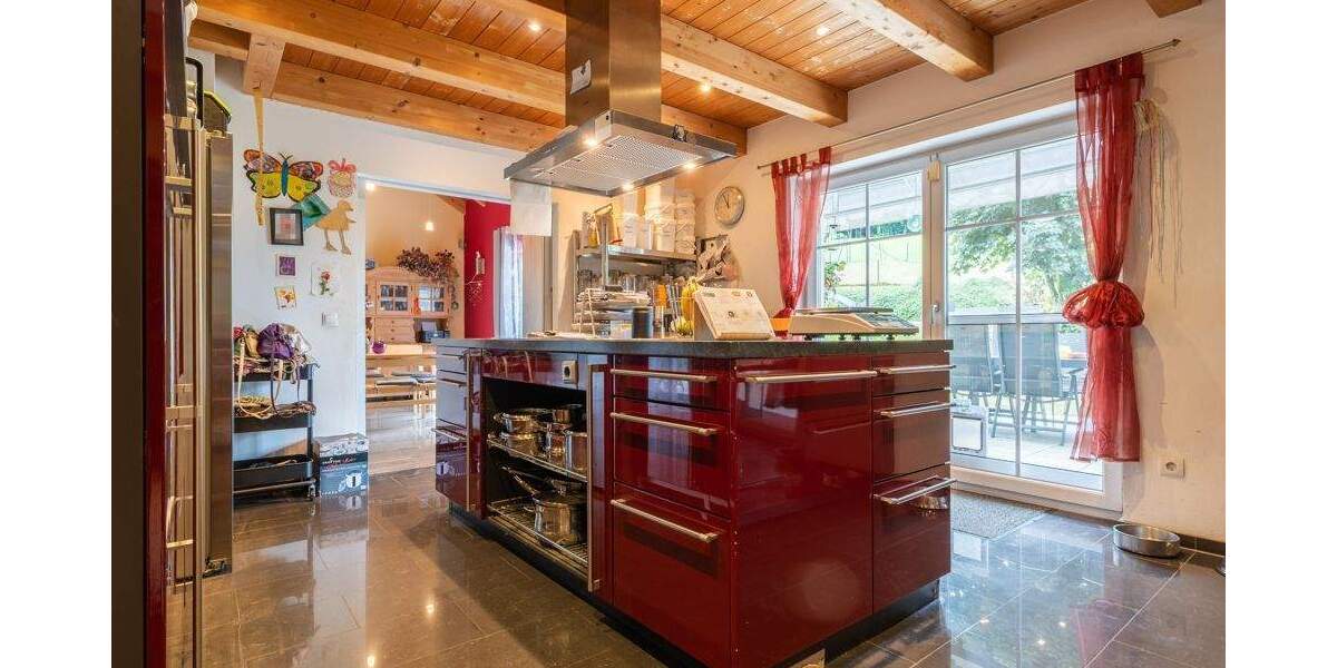 Einfamilienhaus Passau Hals - 9 Zimmer, 280 m&sup2;, 1.950.000&euro; | Angebot:25708700