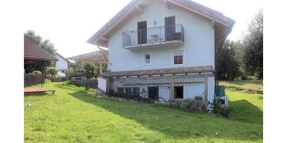 Einfamilienhaus Tiefenbach Reut - 8 Zimmer, 230 m&sup2;, 570.000&euro; | Angebot:25776655