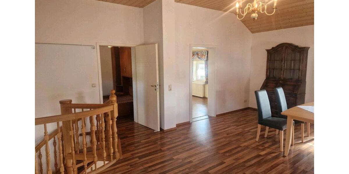 Einfamilienhaus Ortenburg - 2.5 Zimmer, 95 m&sup2;, 1.130&euro; | Angebot:26480778
