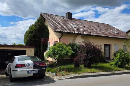 Haus Fürstenzell - 9 Zimmer, 120 m&sup2;, 299.000&euro; | Angebot:27216985