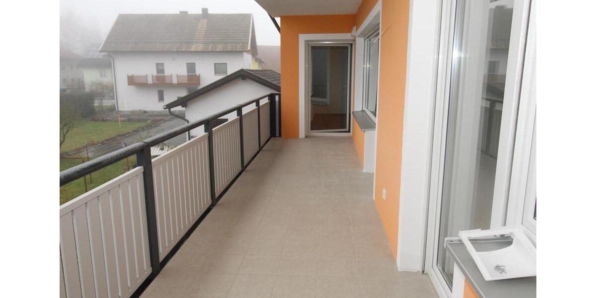 Terrassenwohnung Hutthurm - 3 Zimmer, 125 m&sup2;, 890&euro; | Angebot:25978585