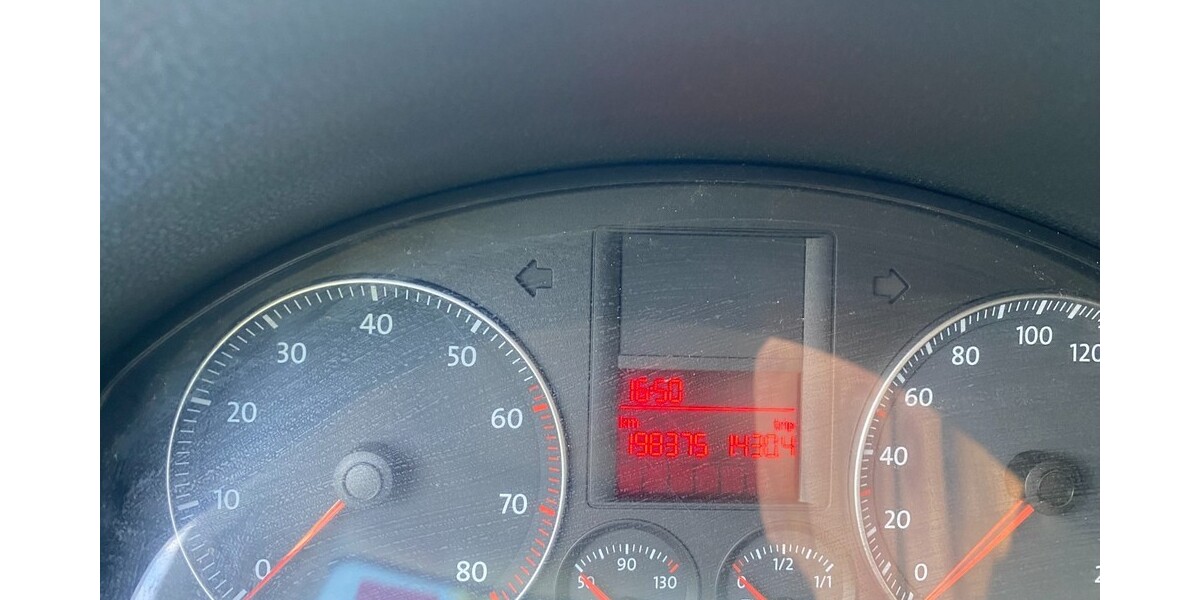 VW Golf 198.375 km 1.100 &euro; Zenting 94579