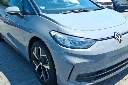 VW ID.3 22.107 km 27.470 &euro; Passau 94032
