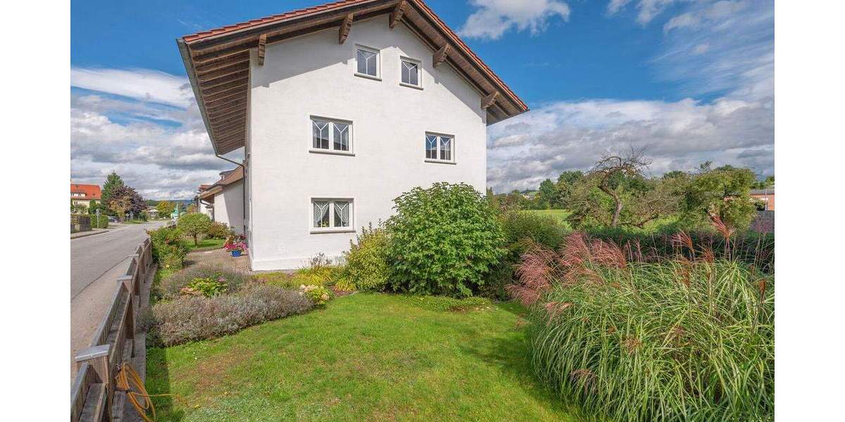 Bauernhaus, Landhaus Waldkirchen Richardsreut - 8 Zimmer, 177 m&sup2;, 690.000&euro; | Angebot:25742340