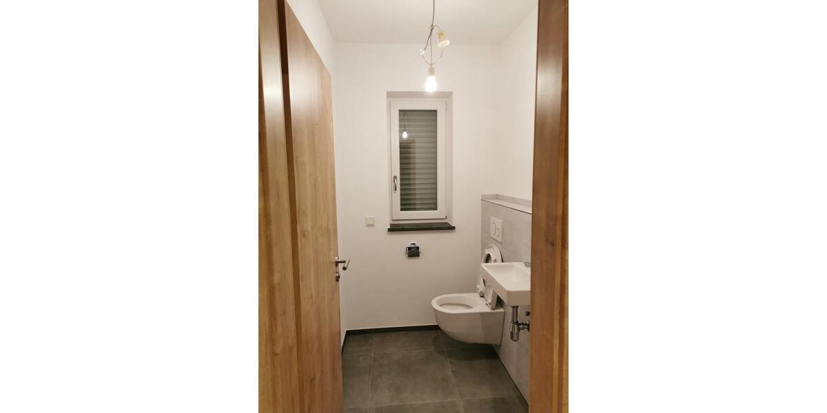 Doppelhaushälfte Pocking - 4 Zimmer, 122 m&sup2;, 1.500&euro; | Angebot:25054477