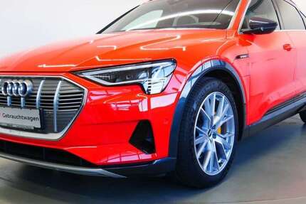 Audi e-tron 29.370 km 38.150 &euro; Passau 94036