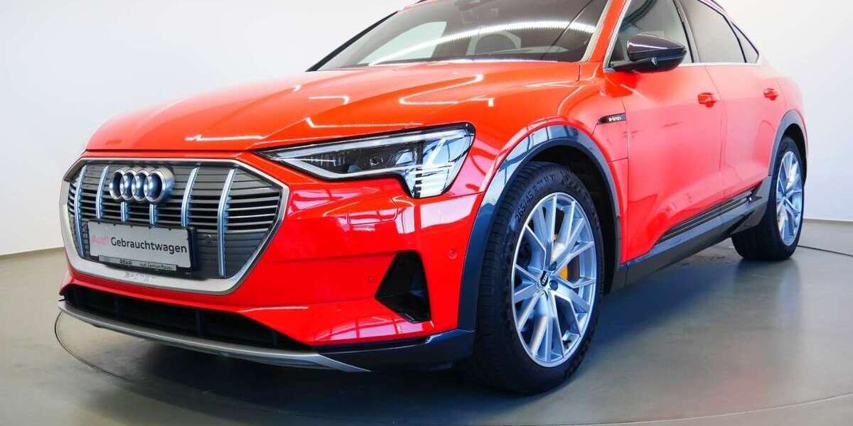 Audi e-tron 29.370 km 38.150 &euro; Passau 94036