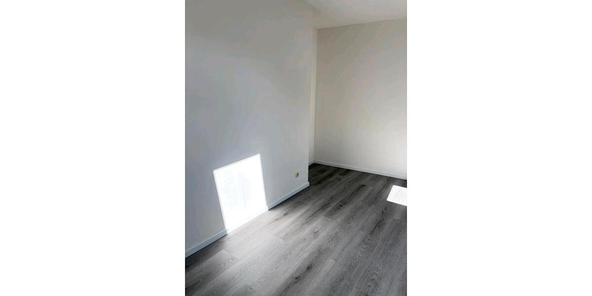 Etagenwohnung Passau Maierhof - 4 Zimmer, 90 m&sup2;, 1.000&euro; | Angebot:26658341