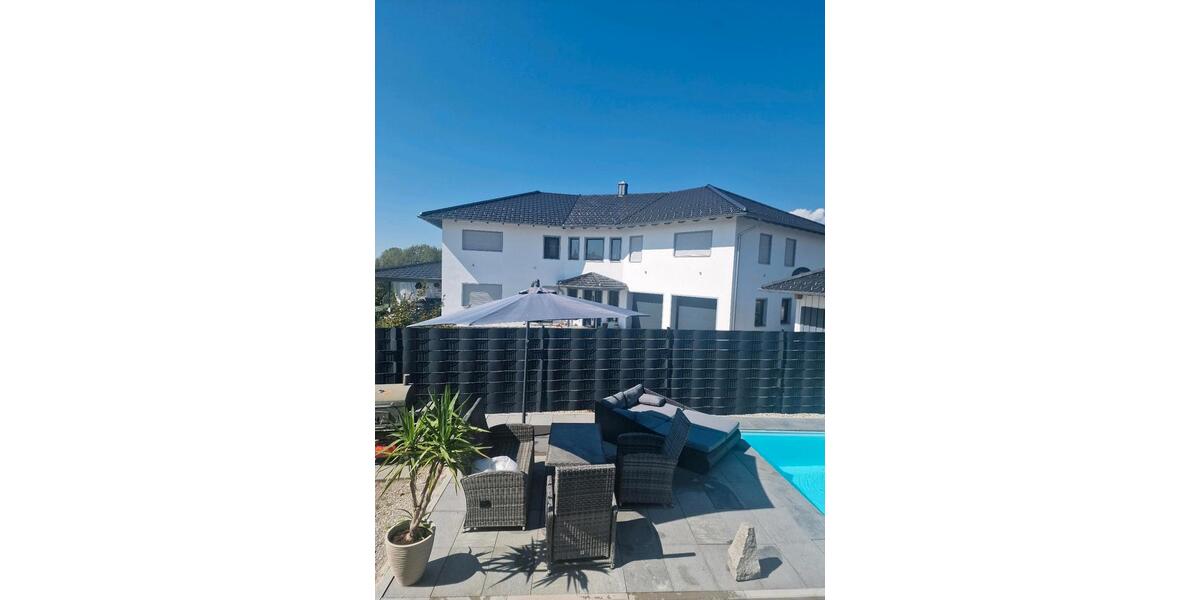 Erdgeschoßwohnung Schöllnach - 10 Zimmer, 230 m&sup2;, 349.000&euro; | Angebot:20032744