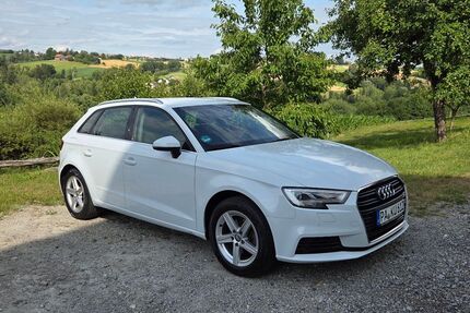 Audi A3 116.600 km 14.200 &euro; Salzweg 94121