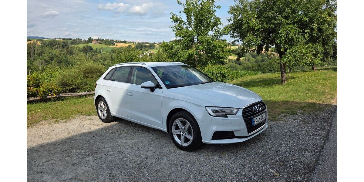 Audi A3 116.600 km 14.200 &euro; Salzweg 94121