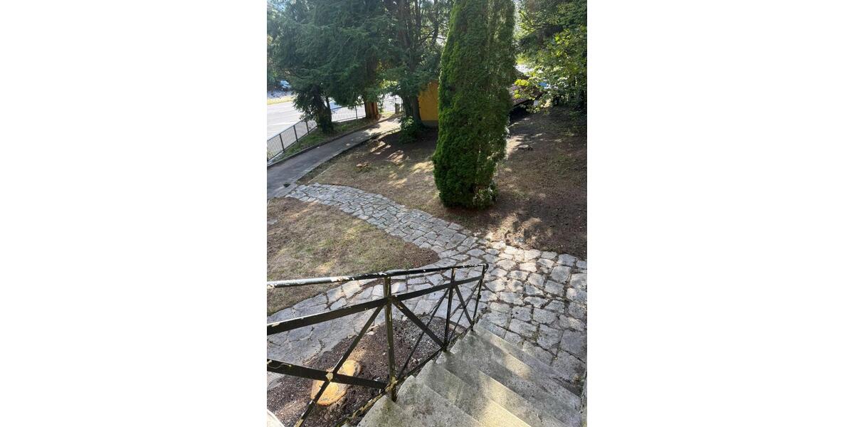 Villa Freyung - 10 Zimmer, 300 m&sup2;, 429.000&euro; | Angebot:26960652