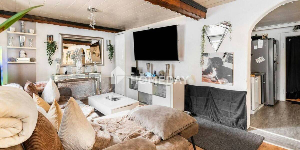 Mehrfamilienhaus, Wohnhaus Tittling - 7 Zimmer, 146 m&sup2;, 196.000&euro; | Angebot:25732765