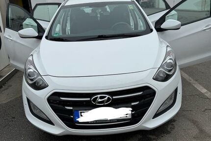 Hyundai i30 182.000 km 6.900 &euro; pocking 94060