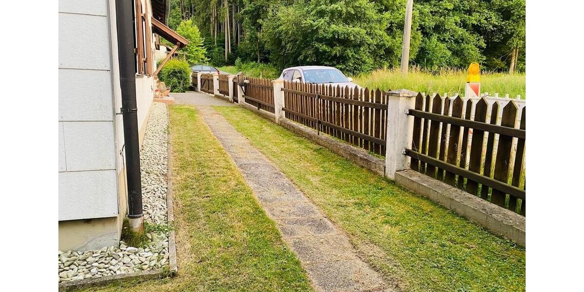 Einfamilienhaus Bayerbach - 7 Zimmer, 203 m&sup2;, 329.000&euro; | Angebot:25285012