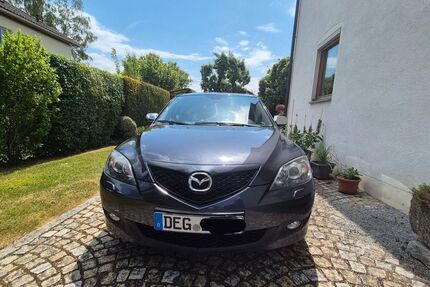 Mazda 3 144.718 km 2.200 &euro; Schöllnach 94508