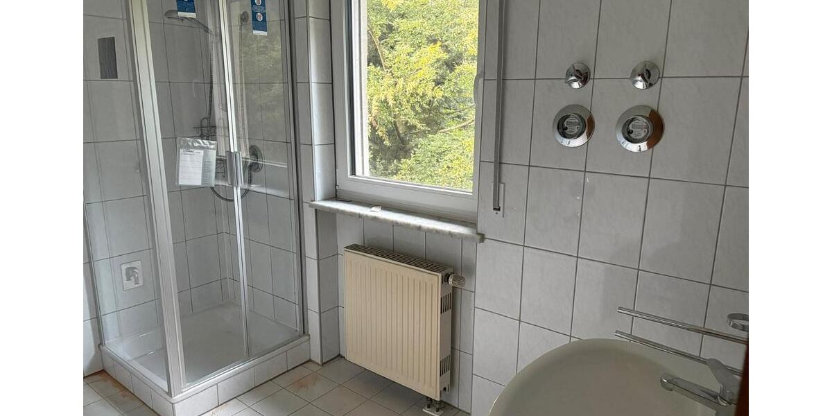 Etagenwohnung Passau Maierhof - 3 Zimmer, 90 m&sup2;, 810&euro; | Angebot:27598469