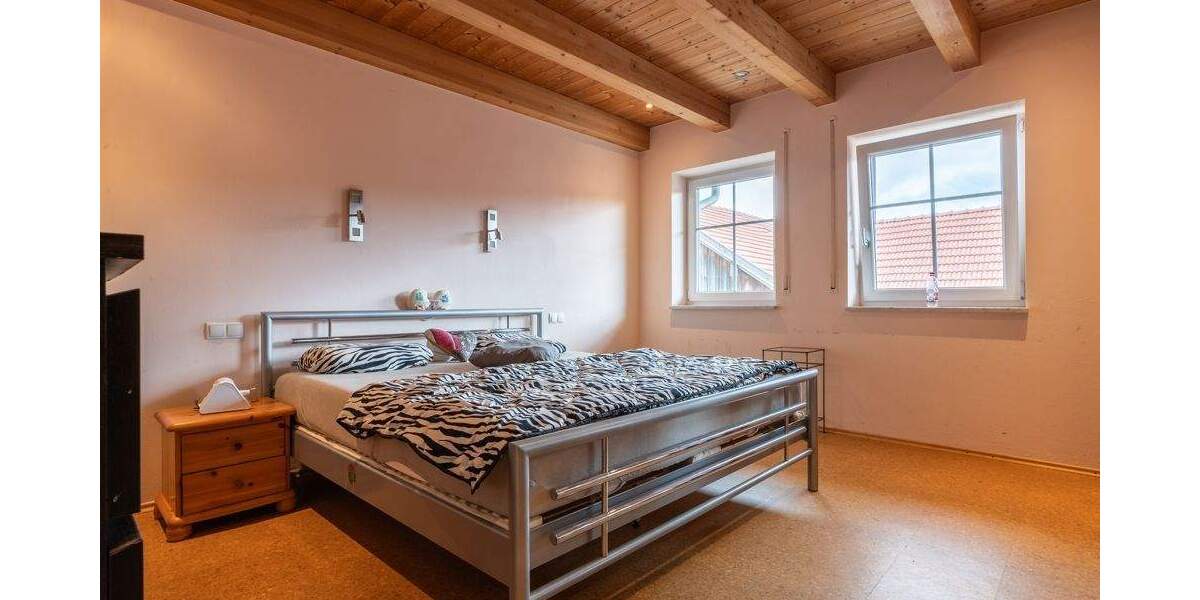 Einfamilienhaus Passau Hals - 9 Zimmer, 280 m&sup2;, 1.950.000&euro; | Angebot:25708700